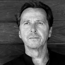 Alexander Brenner's Instagram, Twitter & Facebook