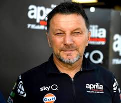 Il figlio lorenzo e gresini racing hanno annunciato che il team manager è ancora in vita. Sfrh3q5rzn7nnm
