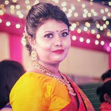 Erica Chojnacki's Instagram, Twitter & Facebook