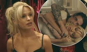 Pam & Tommy episode 5 recap: Pamela Anderson and Tommy Lees sex tape  becomes national news | Daily Mail Online