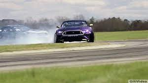 Gifs car gif bond cars volvo cars cool sports cars most expensive car car in the world car wallpapers late nights. Mustang Cars Drifting Gif Picture Idokeren
