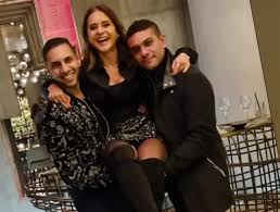 لكنها المرة الأولى التي تدخل فيها كريم الماراثون الرمضاني بكوميديا خفيفة مع النجم، آسر ياسين. ÙŠØ³Ø±Ø§ ÙˆØ±ÙŠÙ‡Ø§Ù… Ø­Ø¬Ø§Ø¬ ÙˆØ¢Ø³Ø± ÙŠØ§Ø³ÙŠÙ† ÙˆØ§Ù„Ù†Ø¬ÙˆÙ… ÙŠØ­ØªÙÙ„ÙˆÙ† Ø¨Ø¹ÙŠØ¯ Ù…ÙŠÙ„Ø§Ø¯ Ù†ÙŠÙ„Ù„ÙŠ ÙƒØ±ÙŠÙ… Ø®Ø¨Ø± ÙÙŠ Ø§Ù„ÙÙ†