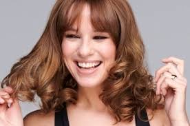 When matching warm brown hair colors to your features, it is your eyes that will decide the best shade. How To Get Warm Brown Hair John Frieda