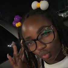 Leticia Morrow's Instagram, Twitter & Facebook