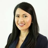 Samantha Brophy's Instagram, Twitter & Facebook