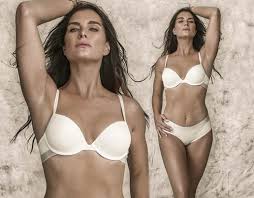 Shields previously recalled the making of pretty baby in her memoir, there was a little girl, which chronicles her loving but fraught relationship with teri. Brooke Shields Back In A Bikini 40 Years After Blue Lagoon Gallery And Film Clips Films Entertainment Express Co Uk