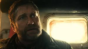 Gerard Butler nos mostra que bons filmes de desastre ainda existem – e na hora certa!