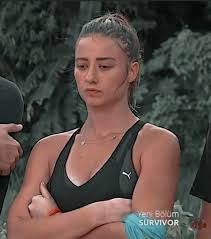 Survivor aleyna, gönüllüler takımında üstün performansı ile aranan isimler arasında bulunuyor. 2021 Survivor Aleyna Kalaycioglu Kimdir Guzel Sporcu Kac Yasinda Pozitif Icerik