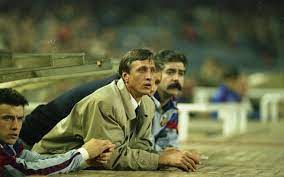 25 апреля 1947, амстердам — 24 марта 2016, барселона, испания). Johan Cruyff An Incomparable Legend