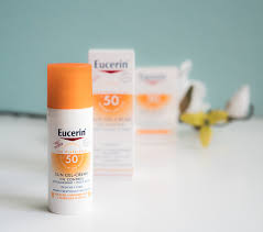 Achten sie als betroffene/r daher auf ausreichenden sonnenschutz! Anti Aging Und Rosazea Hoher Sonnenschutz Von Eucerin Auch Im Herbst Und Winter Die Testbar Schonheit Anti Aging Kosmetik Reviews Gewinnspiele