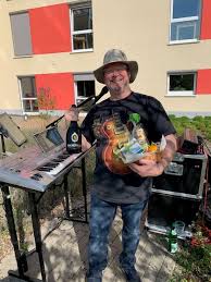 A selected list of current properties from our portfolio for buy a house follows. Musiker Uberrascht Senioren Der Metternicher