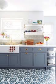 1001 Modeles De Cuisine Avec Carreaux De Ciment Cuisines Deco Cuisine Moderne Armoire De Cuisine
