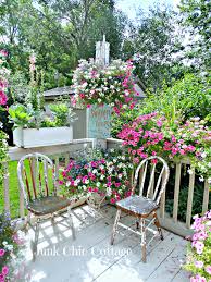 Garden Corner At Junk Chic Cottage Cottage Garden Design Shabby Chic Garden Cottage Garden