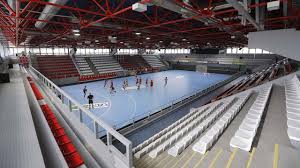 2360 jávori mária, rozgonyi dezsőné, pete vincéné (1921) teniszező, edző 2361 jeddi mária, bocsi tamásné (1965) kézilabdázó 2362 jegenyés alpár (1958) kézilabdázó 2363 jelinek istván (1943) tájfutó, síelő 2364 jenei anikó (1965) labdarúgó 2365 jenei ferenc (1915) sakkozó, edző 2366 jenei imre (1937. Otthon Edes Otthon Dvsc Kezilabda