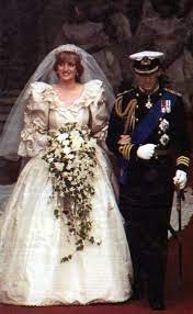 Princess Diana Lady Diana Spencer And Prince Charles Wedding 29 July 1981 Princess Diana Wedding Diana Wedding Dress Princess Diana