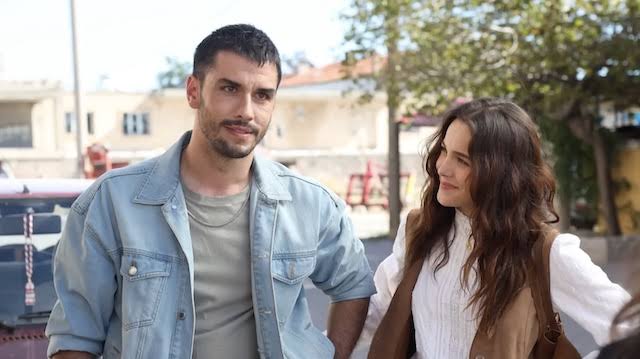 SİYAH KALP - Bölüm 5 - Bize Burada Hayat Yok mu? I Aslı'nın Sureti