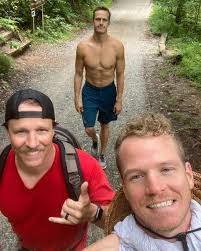 Drew Charles (@drew_ham) • Instagram photos and videos