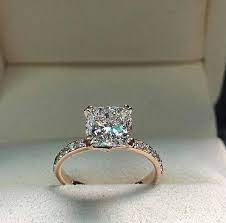 Pin By Bre Proctor On Wedding Ideas Dream Engagement Rings Beautiful Engagement Rings Future Engagement Rings