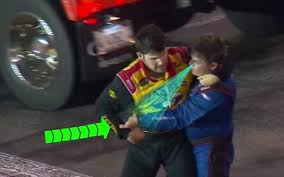 This multiformity in the weight of tyres is only because of the different sizes of trucks. Ufc Fighters Weigh In On Ridiculous Nascar Fight