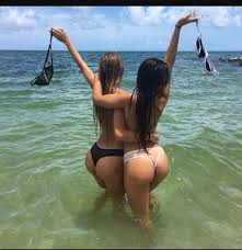 Beach nude - pictures, memes and posts on joyreactor