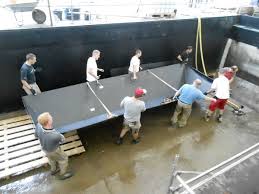 Auf giftige lacke können sie getrost verzichten, da die platten komplett durchgefärbt sind. Kunststoffauskleidung Pe Auskleidung Behalterauskleidung Iks Kunststoffbau