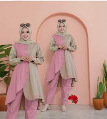 Paduan baju kondangan tunik dengan celana bahan yang terkesan modern akan membuat tampilan anda terlihat begitu feminim. Jual Baju Pesta Model Tunik Celana Terbaru Lazada Co Id