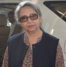 Image result for Sharmila Tagore  WHITE HAIR