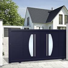 Gate design modern ideas source. 10 Simple And Best Sliding Gate Designs For Homes