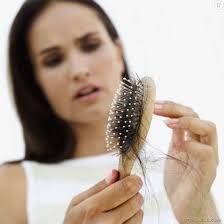 4 top 5 des meilleures huiles de ricin en 2021. Comment Eviter La Perte De Cheveux Apres La Grossesse Terrafemina