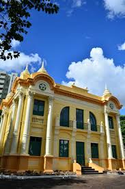 Campanha de prevenção de enchentes na cidade de uberlândia nas redes sociais da prefeitura. O Museu Municipal De Uberlandia Funciona No Palacio Dos Leoes Predio Que Integra O Conjunto Arquitetonico Da Praca C Museu Municipal Locais Para Viajar Locais