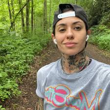 Morgan Wade deletes all photos of Kyle Richards from social media, sparks  fan concern