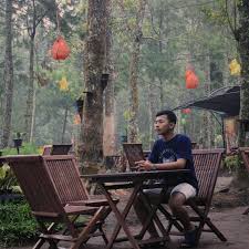 Ingin merasakan istirahat singkat, namun berkesan. Taman Wisata Genilangit Spot Wisata Instagramable Di Magetan Cocok Buat Liburan Akhir Pekan