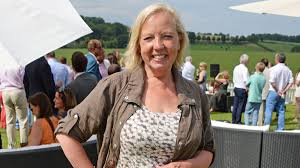 Deborah meaden having joined the show in series three, deborah meaden generated her personal fortune of £30 million by turning around her family where is dragons' den filmed? Dragon S Den Star Deborah Meaden Left Worried By Poverty In Cornwall After Visit Cornwall Live