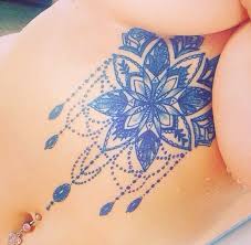 Die 30 Sexisten Underboobs Tattoos Unterbrust Tattoo Tattoo Bauch Bauch Tattoo Frau