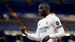 Real madrid femeninoreal madrid players supporting real madrid femenino during their match (i.redd.it). Gkyupqu3dcckbm