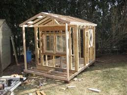 Top 11 Ways Of Turning Pallets Into Furniture For Outdoor Pallet Playhouse Build A Playhouse Play Houses