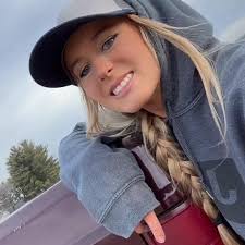 Added my all natural no makeup Photoset 😇