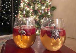 9 cranberry cocktails for making spirits bright 9 of 15 Delightful Christmas Drinks Holiday Cocktails Homesteading