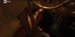 Giovanna Sannino scena sesso 