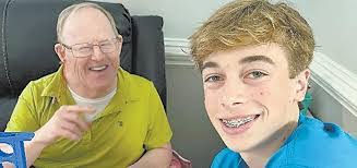 Danilo Benavides's Instagram, Twitter & Facebook