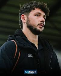 UPDATE 🚨 ดูเหมือนว่าการย้ายทีมของ เจมส์ แท็รฟฟอร์ด  จะกลายเป็นเรื่องที่ขึ้นอยู่กับเวลาเท่านั้น  หากเขาต้องการบรรลุความทะเยอทะยานในการลงเล่นเป็นตัวจริงอย่างสม่ำเสมอ🧐