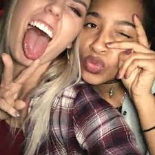 Danielle Visser (@danivisser14)