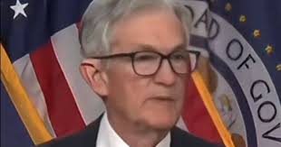 Should Jerome Powell be removed from his position?