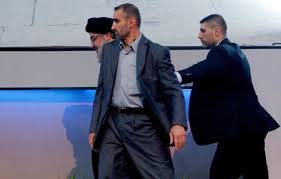 علق الامين العام لحزب الله السيد حسن نصرالله إن جزءا من خطتنا في الحرب المقبلة مع إسرائيل هي الدخول إلى الجليل لكن الخطط تتفعل على ضوء مجريات الحرب. ÙˆÙØ§Ø© Ø£Ø¨Ùˆ Ø¹Ù„ÙŠ Ù…Ø±Ø§ÙÙ‚ Ø§Ù„Ø³ÙŠ Ø¯ Ù†ØµØ±Ø§Ù„Ù„Ù‡ Ø§Ù„ØµÙˆØ± Ø§Ù„ÙÙˆØªÙˆØºØ±Ø§ÙÙŠØ© Eurasia Diary