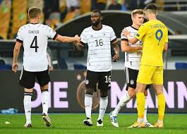 On an international scale, he represents germany. Dfb Elf Fahrt Ersten Sieg In Der Nations League Ein Nationalelf Badische Zeitung
