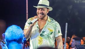 Diogo nogueira — torcida brasil 03:07. Diogo Nogueira Canta Classicos Do Samba Nesta Sexta Portal Sucesso