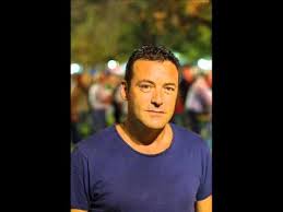 Ο δαμιανός νικολαΐδης είναι ηθοποιός. Nikolaidhs Stelios 3 Youtube