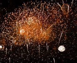 40 Amazing Fireworks Animated Gif Pics Share At Best Animations Fireworks Animation Fireworks Gif Happy New Year Gif