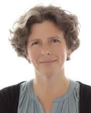 Lynette Reid's Instagram, Twitter & Facebook