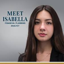 Carolyn Matlock's Instagram, Twitter & Facebook